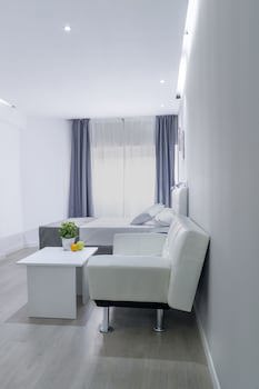 Boutique Urban Madrid Serrano