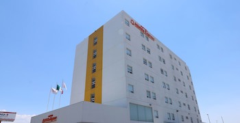Hotel Mision Express Monterrey Aeropuerto La Fe