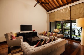 The Fortress Resort & Spa
