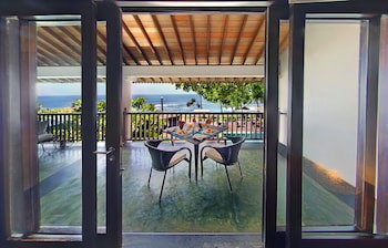 The Fortress Resort & Spa