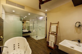 The Fortress Resort & Spa