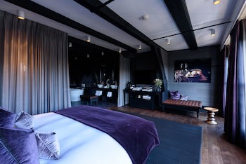 Canal House