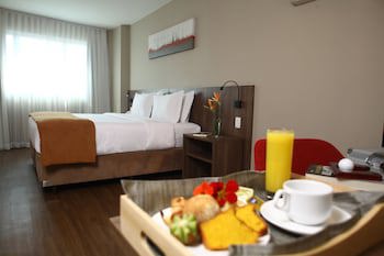 Bh Raja Hotel