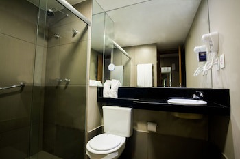 Bh Raja Hotel