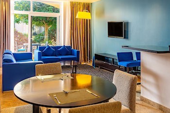 Park Inn By Radisson Hotel & Residence Duqm