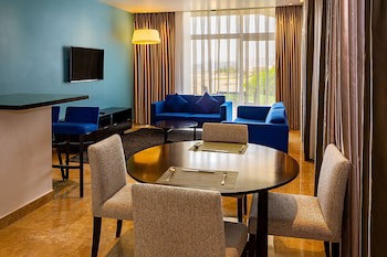 Park Inn By Radisson Hotel & Residence Duqm