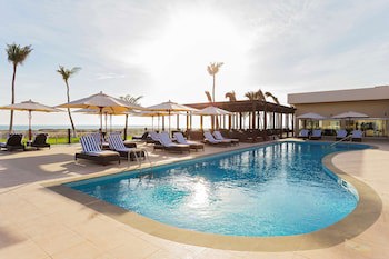 Park Inn By Radisson Hotel & Residence Duqm