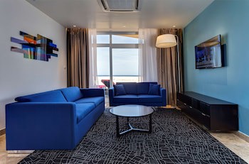 Park Inn By Radisson Hotel & Residence Duqm