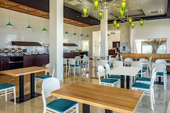 Park Inn By Radisson Hotel & Residence Duqm