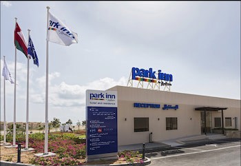 Park Inn By Radisson Hotel & Residence Duqm