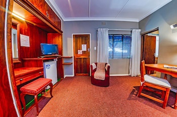 Amper Bo Guesthouse