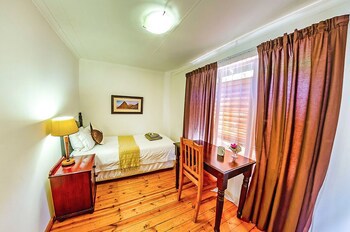Amper Bo Guesthouse