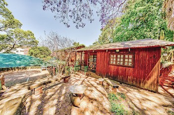 Amper Bo Guesthouse