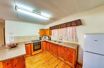 Amper Bo Guesthouse