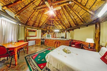 Amper Bo Guesthouse
