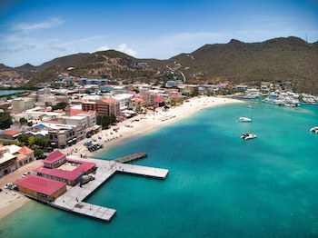 Horizon View Beach Hotel