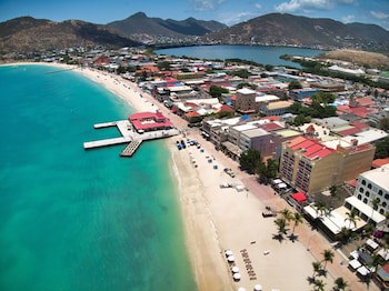 Horizon View Beach Hotel