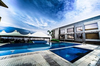 The Gold Beach Resort