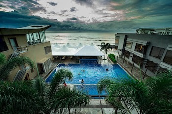 The Gold Beach Resort