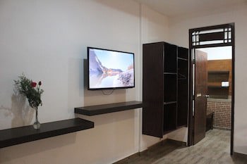 Bali Senia Hotel