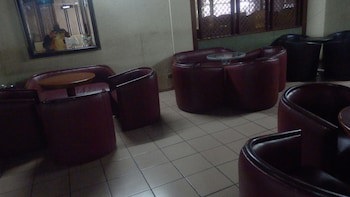 Ayaba Hotel