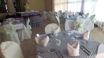Ayaba Hotel