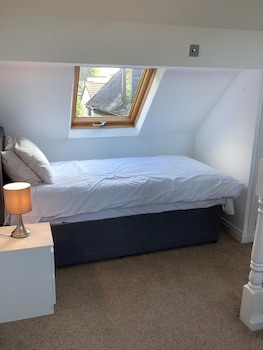 Oyo Rayanne House Guest Accommodation
