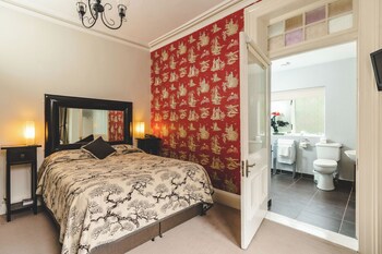 Oyo Rayanne House Guest Accommodation
