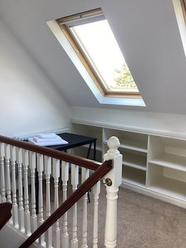 Oyo Rayanne House Guest Accommodation
