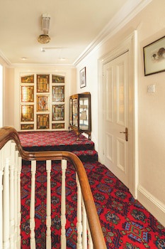 Oyo Rayanne House Guest Accommodation
