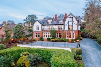 Oyo Rayanne House Guest Accommodation