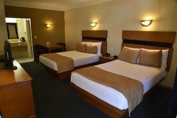 American Inn Hotel & Suites Hidalgo Del Parral