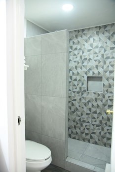 American Inn Hotel & Suites Hidalgo Del Parral