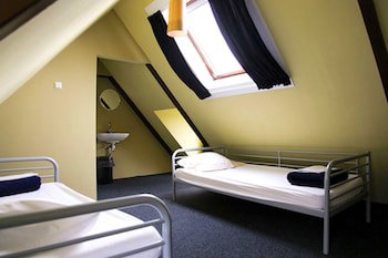 The Flying Pig Uptown Hostel