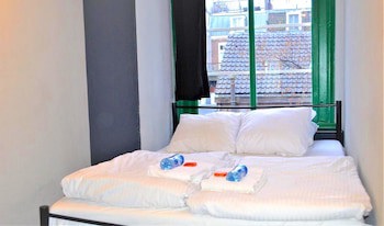 The Flying Pig Uptown Hostel