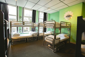 The Flying Pig Uptown Hostel