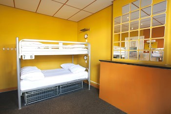 The Flying Pig Uptown Hostel
