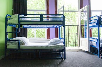 The Flying Pig Uptown Hostel