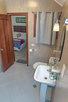 Quo Vadis Dive Resort Moalboal