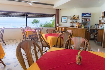 Quo Vadis Dive Resort Moalboal