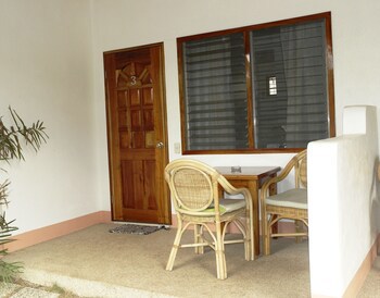 Quo Vadis Dive Resort Moalboal