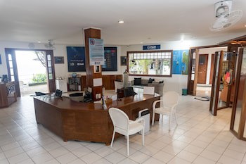 Quo Vadis Dive Resort Moalboal