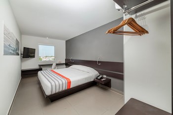 City Express Junior By Marriott Ciudad Del Carmen Aeropuerto