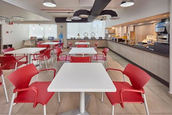 City Express Junior By Marriott Ciudad Del Carmen Aeropuerto