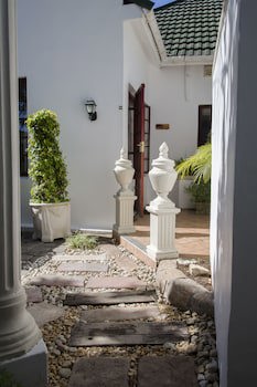 Brighton Lodge