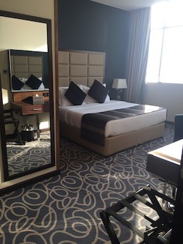 Ramada by Wyndham Abu Dhabi Corniche galeri fotoğrafı