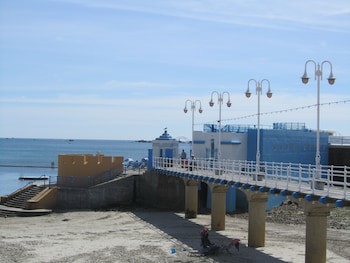 Ommaroo Hotel