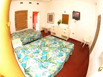 Hotel Los Flamingos