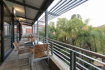 Absolute Farenden Apartments (Adults Only)