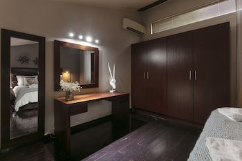 Absolute Farenden Apartments (Adults Only)